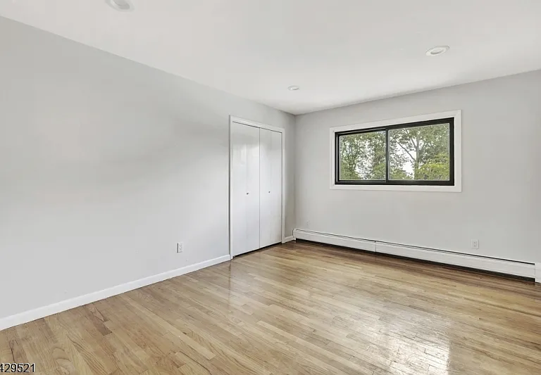 136 Carlough Rd — Photo 21