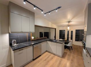 2630 Pirineos Way UNIT 29, Carlsbad, CA 92009