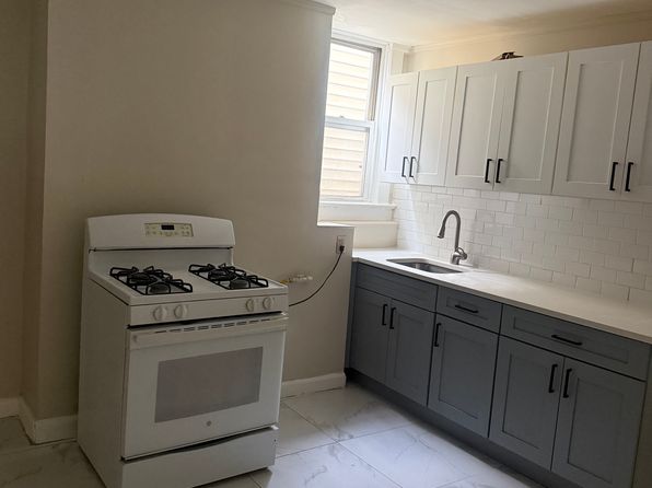 75 Garside St Floor 2