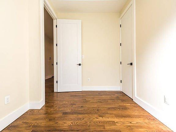 4th image of 291 Stockholm St #2LL
