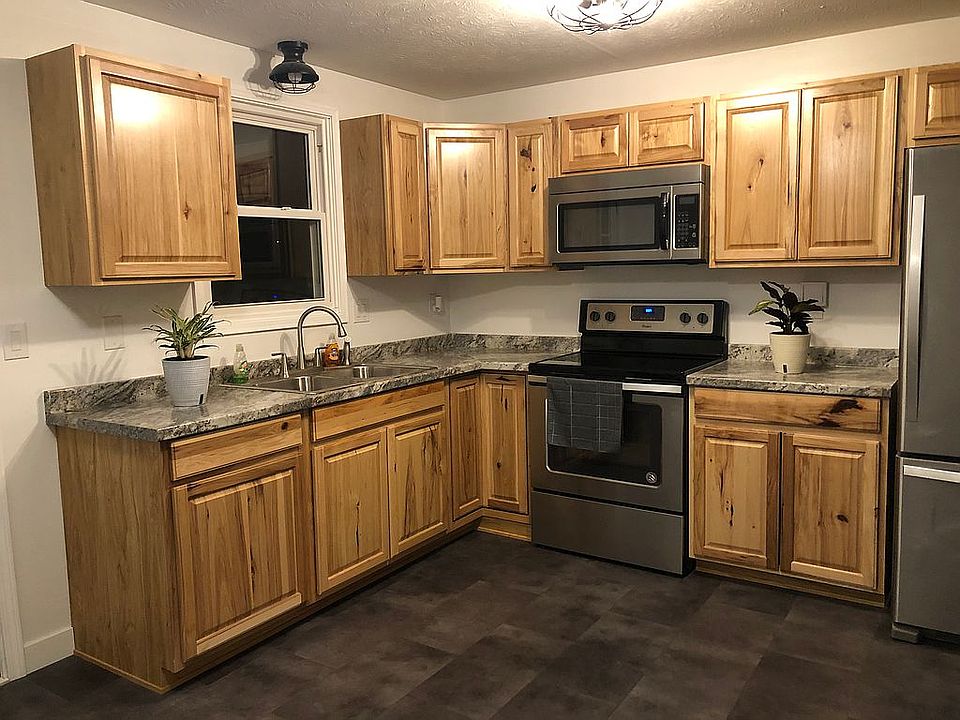 2nd image of 92 W Sunset Dr