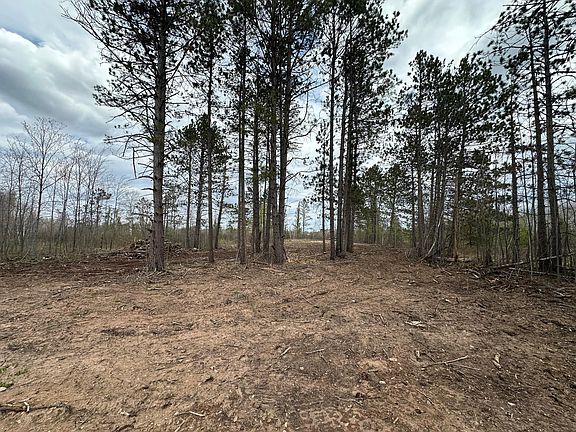 3rd image of 1 Koecher Rd