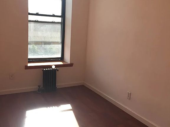 2nd image of 121 W 122nd St APT 4F