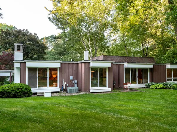 5921 Thorstrand Rd, Madison, WI 53705