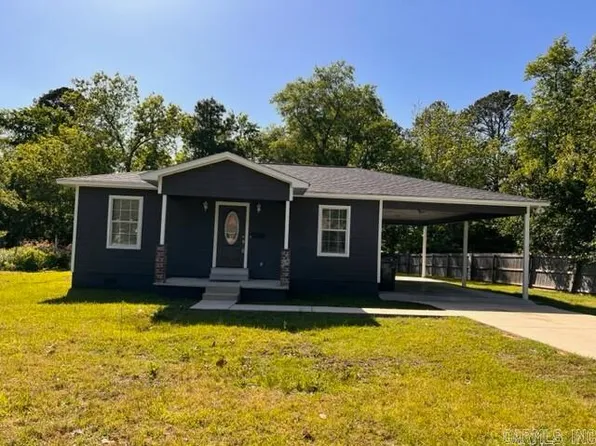 1415 N Washington St, Magnolia, AR 71753