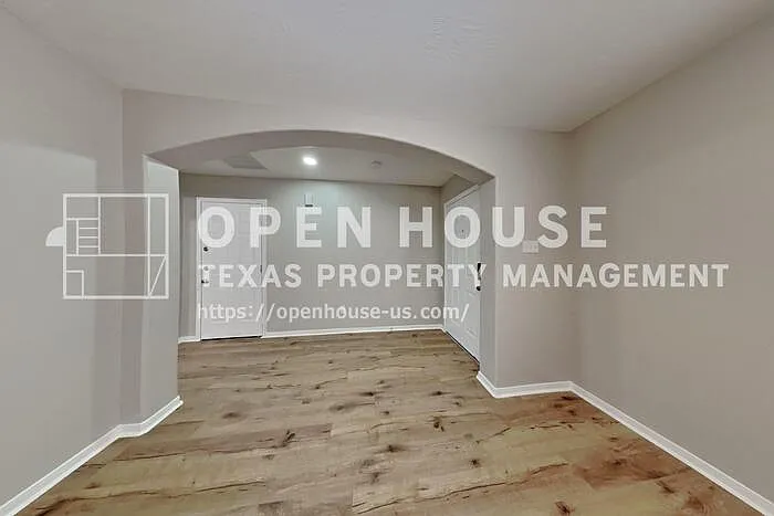 4818 Twisting Rd — Photo 8