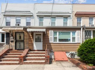 75-08 60th Pl, Ridgewood, NY 11385