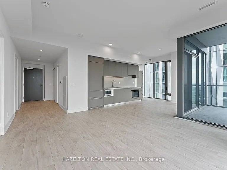 8 Cumberland St #4307 — Photo 11