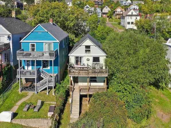 725 W 2nd St, Duluth, MN 55806