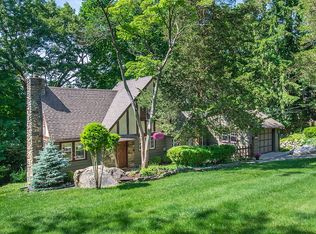 214 Springbrook Trl, Sparta, NJ 07871