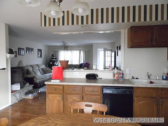 5th image of 215 Panoramic Dr