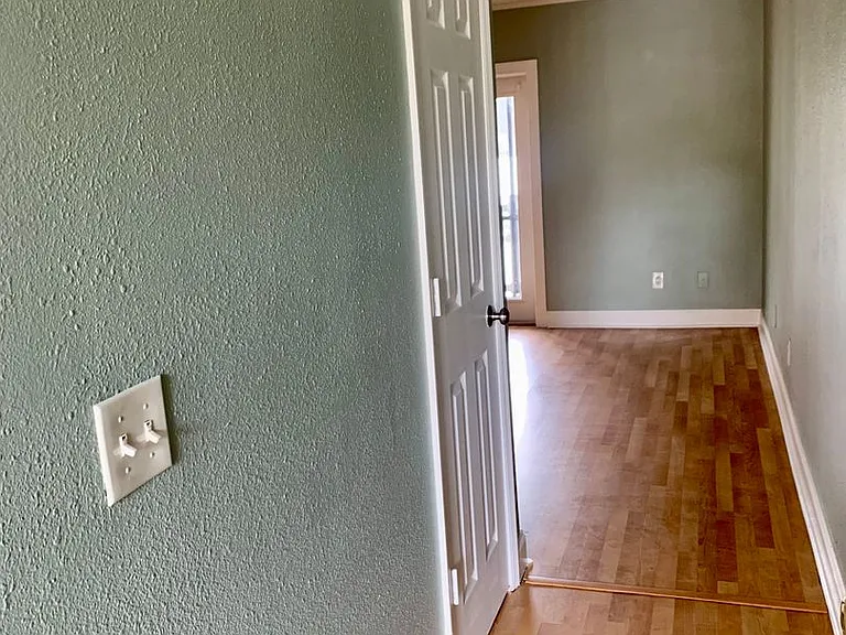 4607 W North B St #208 — Photo 5