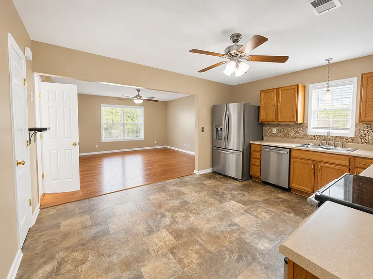 234 Sepia Ct — Photo 3