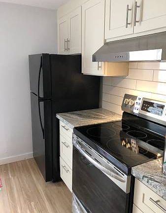 3rd image of 437 Blass Ave SE