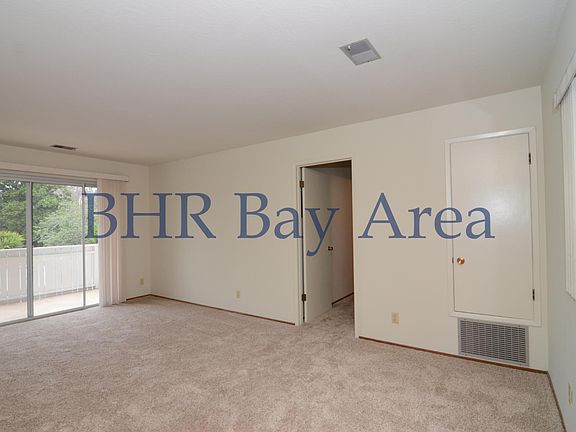 Living Room ; Patio