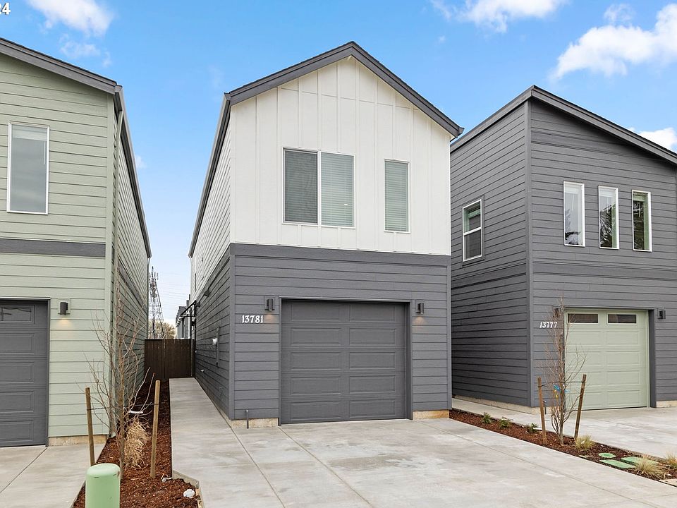 1st image of 13786 NE 20th Cir