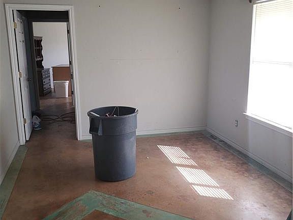 3rd image of 3545 County Road 200