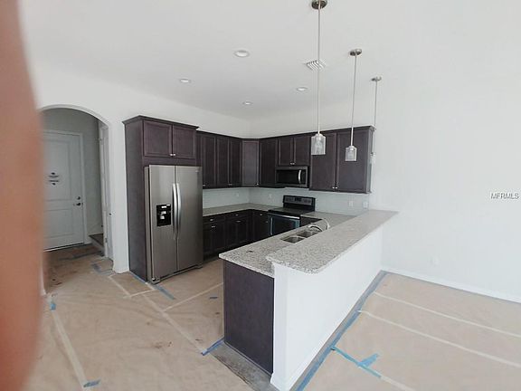 5th image of 501 N Trask St