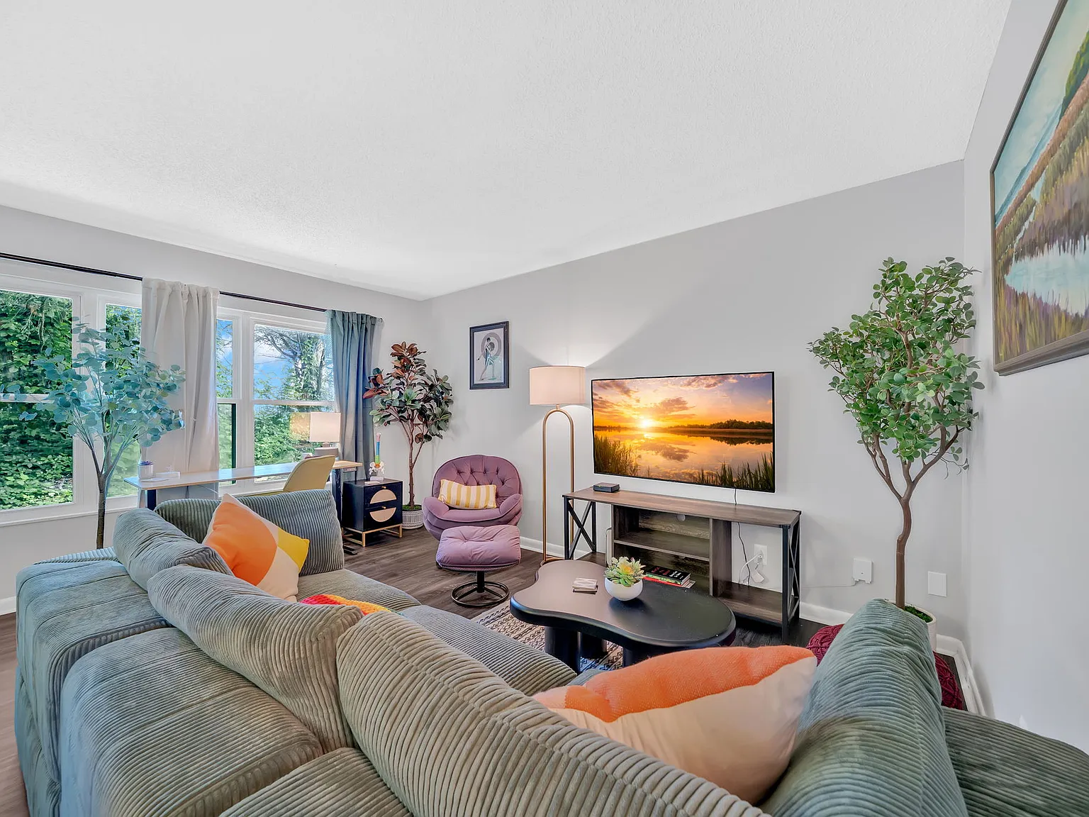 2 bed, 1.5 bath, 1129 sqft, $2,750 — Photo 1