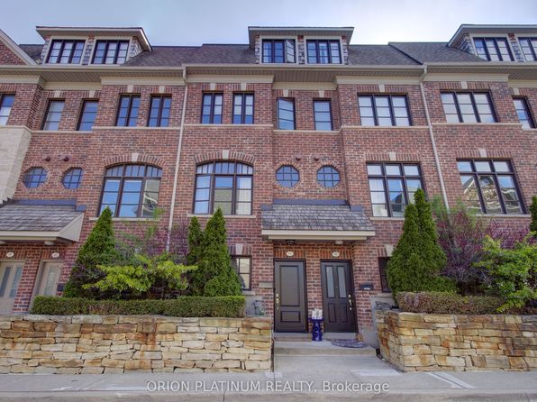 1812 Burnhamthorpe Rd E #94, Mississauga, ON L4X 0A3