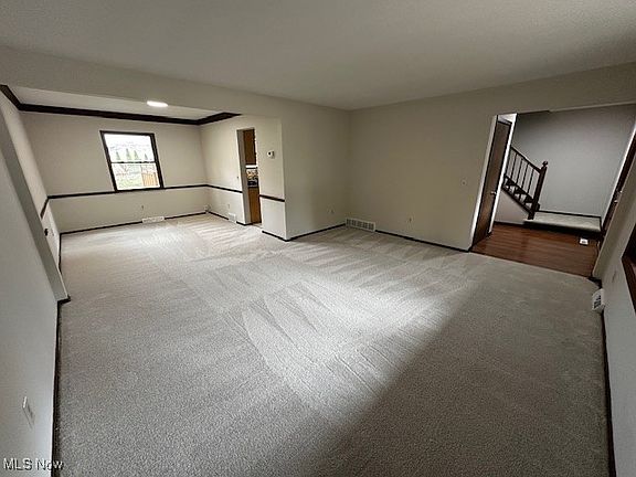 5th image of 26788 Skyline Dr