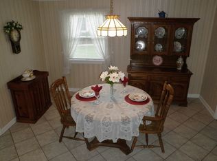 1608 Colony Rd, Pasadena, MD 21122