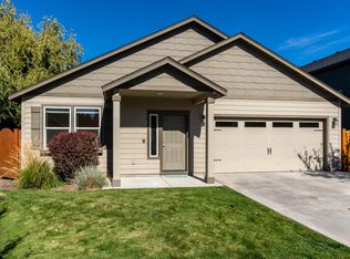 3667 SW Pumice Stone Ave, Redmond, OR 97756