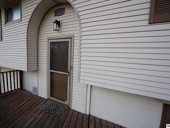 2nd image of 1645 W Garfield St