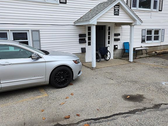 5th image of 5 Valley St #1L