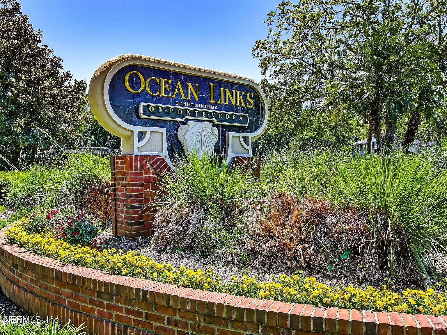 800 IRONWOOD Drive #834