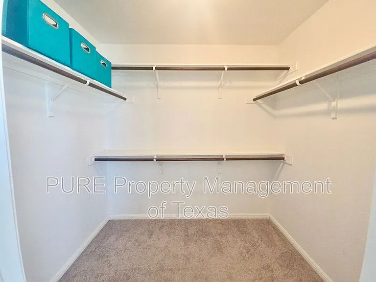 10400 Alemoor Dr — Photo 15