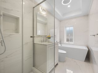220-04 43rd Ave FLOOR 1, Bayside, NY 11361