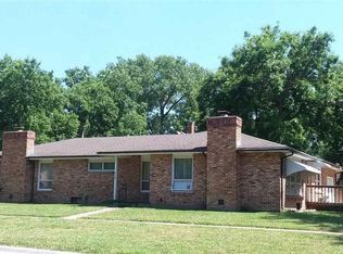 315 W Lincoln St, Lindsborg, KS 67456