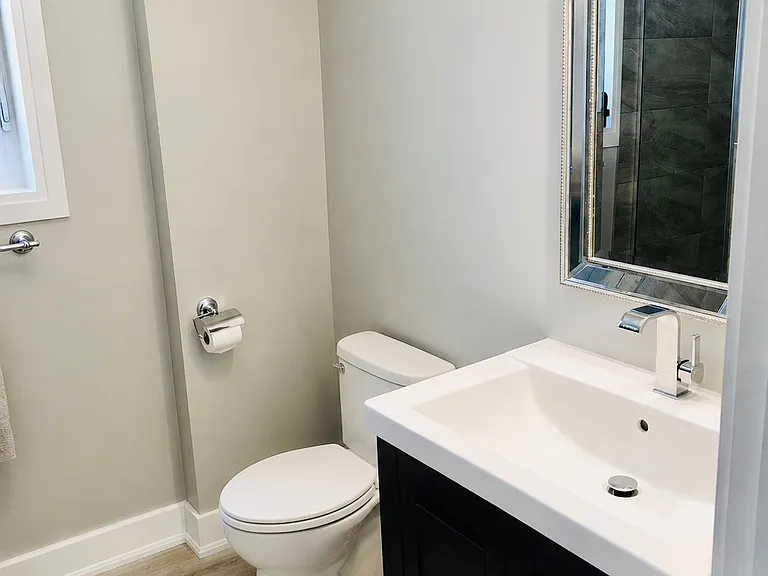 52 Kenwood Ave — Photo 10
