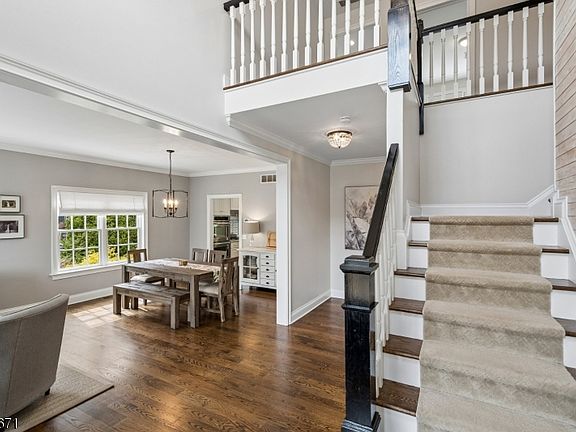 4th image of 44 Millbrook Rd