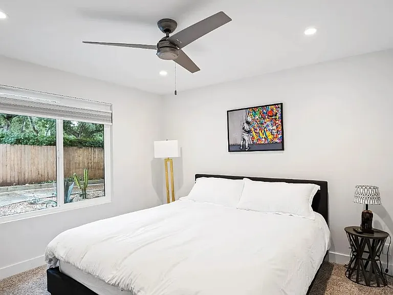 820 Foothill Ln — Photo 19