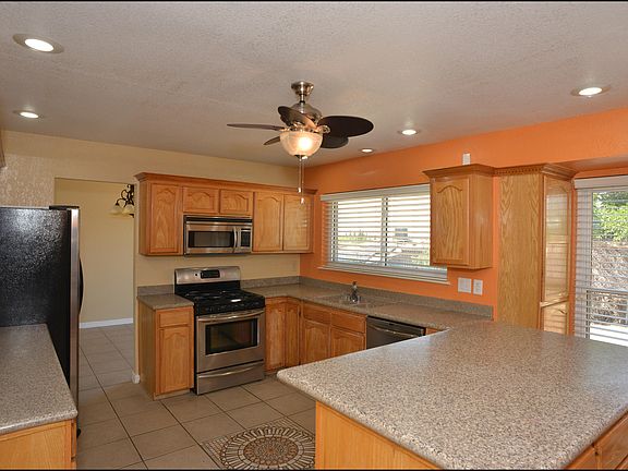 2nd image of 1609 Larry Wadkins Dr