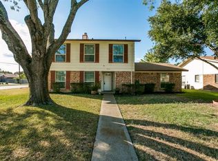 925 Torrance Dr, Garland, TX 75040