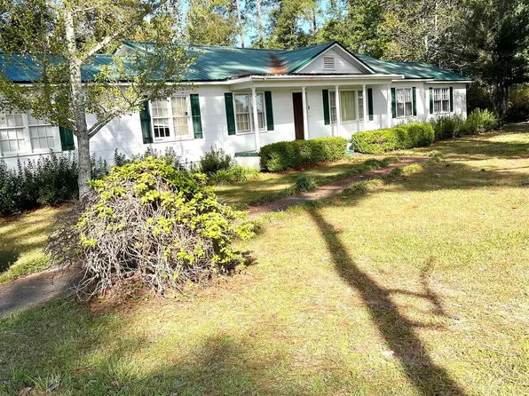 453 Bassett Rd, Quincy, FL 32351