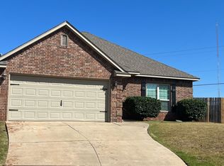 16812 Valderama Way, Edmond, OK 73012