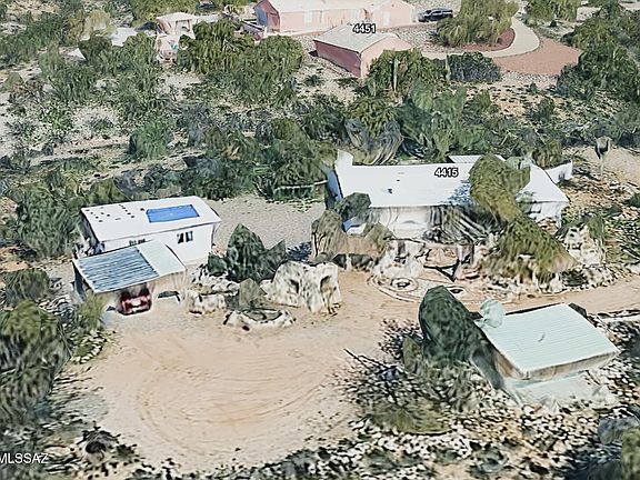 5th image of 4431 N Swan Rd