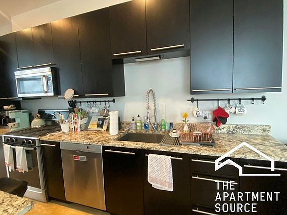 3rd image of 2349 N Lister Ave #407