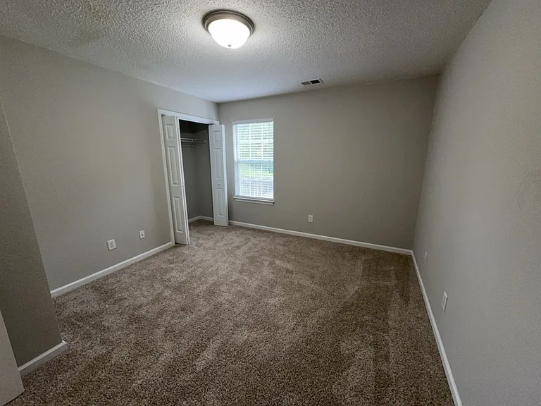 113 Dupre Mill Ct — Photo 10