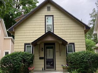 529 S 3rd St, Goshen, IN 46526