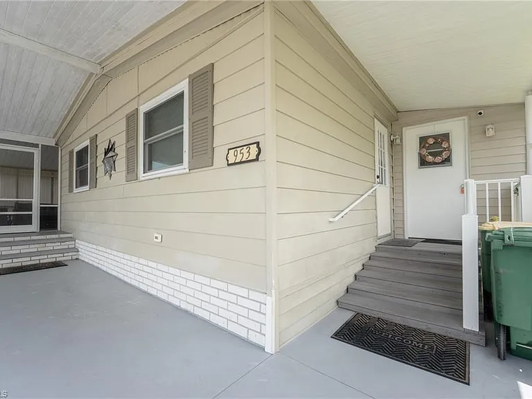 953 Bunker Hill Dr — Photo 5