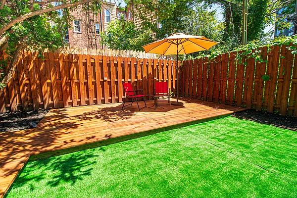 Rented by Douglas Elliman | media 37