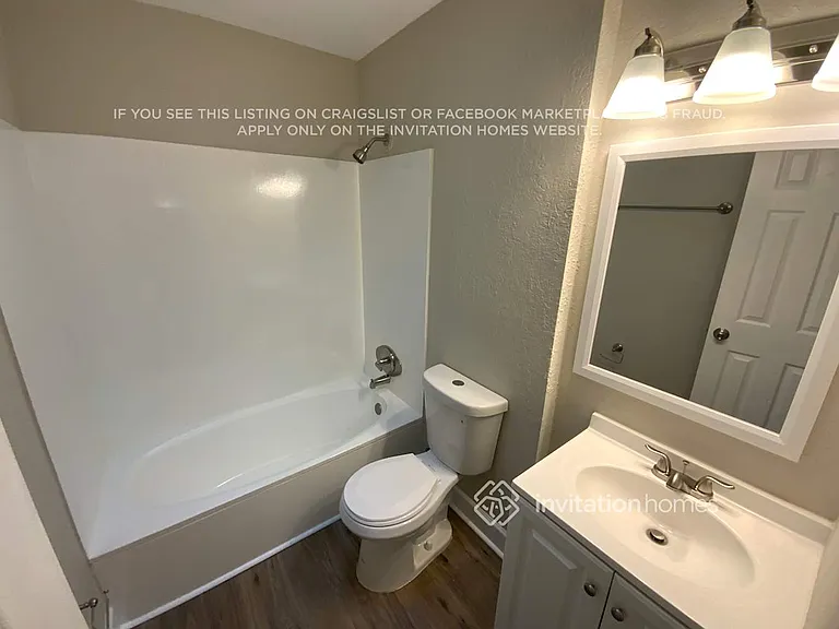 4084 E Briarforest Rd — Photo 10