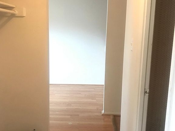 Hallway of the first floor.