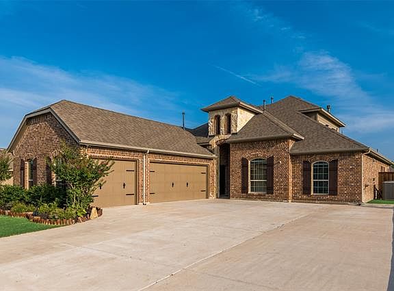 4th image of 3221 Wimberley Ln