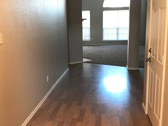 2nd image of 5020 Mill Creek Trl